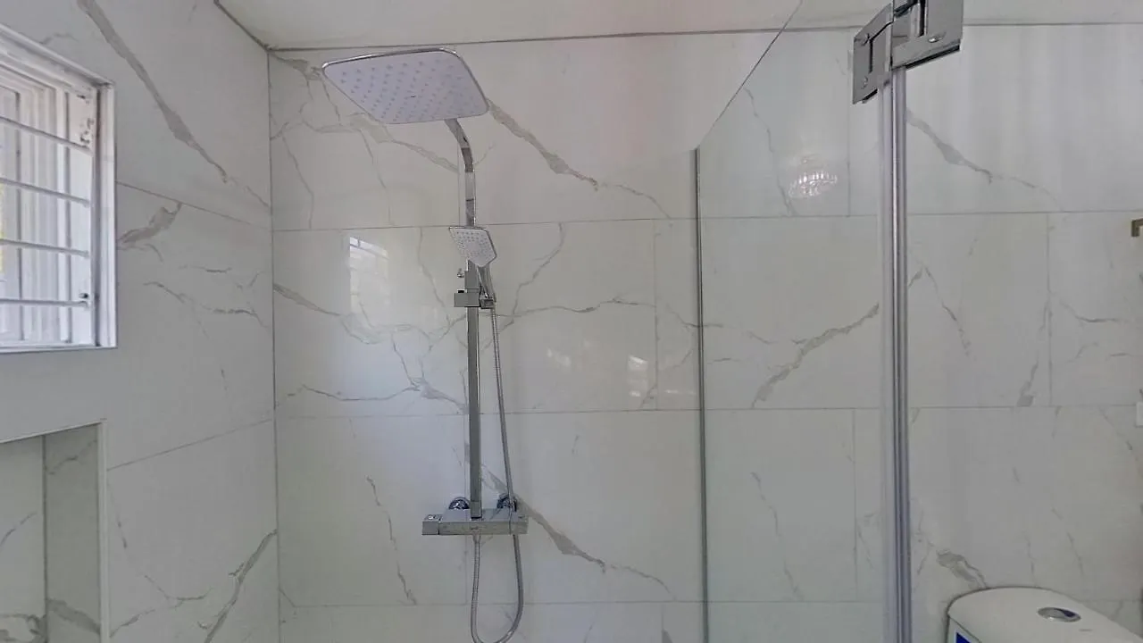 Edgewater Portmore Holiday Home