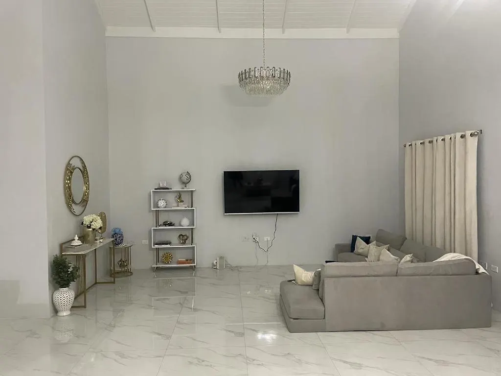 Edgewater Portmore Holiday Home