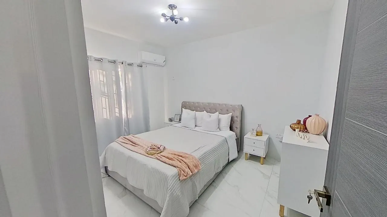 Edgewater Portmore Holiday Home